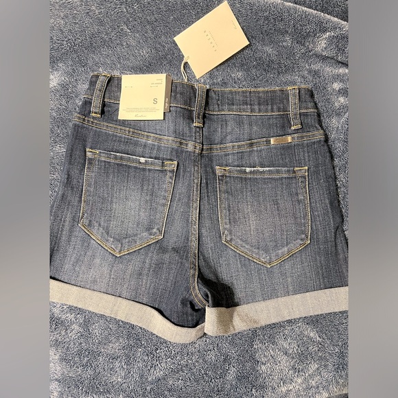 Kancan shorts - Picture 2 of 2